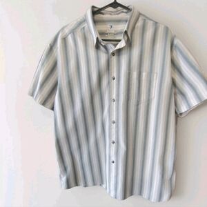 Kuhl Men's Shirt - Born In The Mountains Brand Men's Striped Short Sleeve Shirt